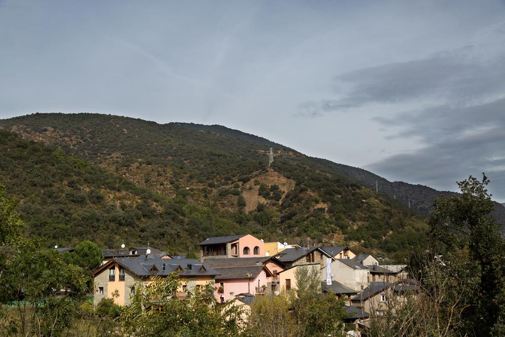 Anserall  Allotjament Rural Cal Miquel מראה חיצוני תמונה