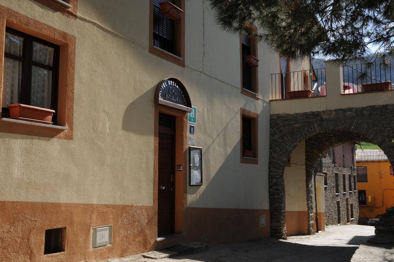 Anserall  Allotjament Rural Cal Miquel מראה חיצוני תמונה